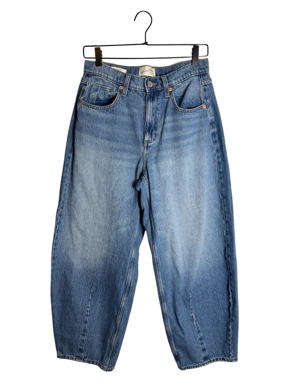 Universal Thread High Rise Easy Barrel Jeans Medium Wash